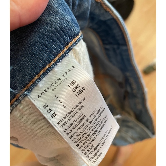 American Eagle Outfitters Women's Straight Leg Blue Jeans - Picture 5 of 5